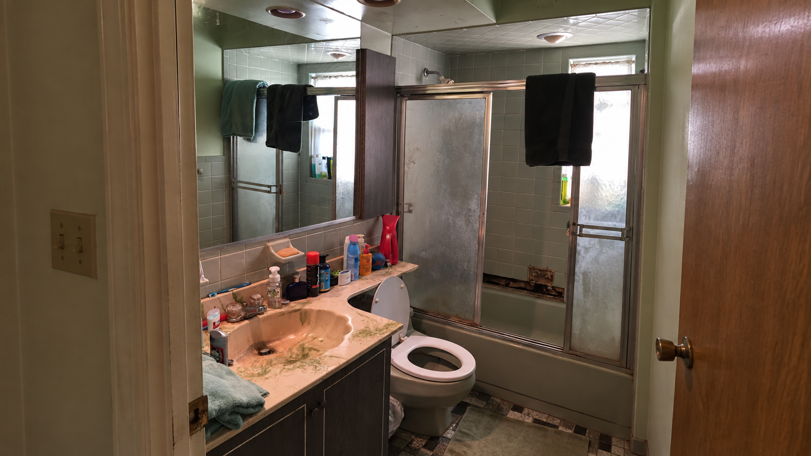 Full Bathroom Remodel before